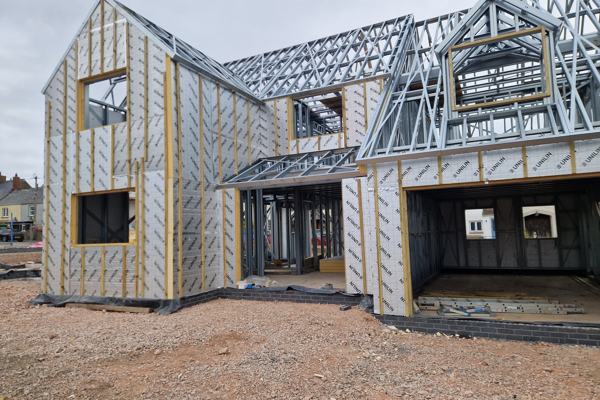 Farmhouse SFS installation progress at Stanford le Hope, Essex