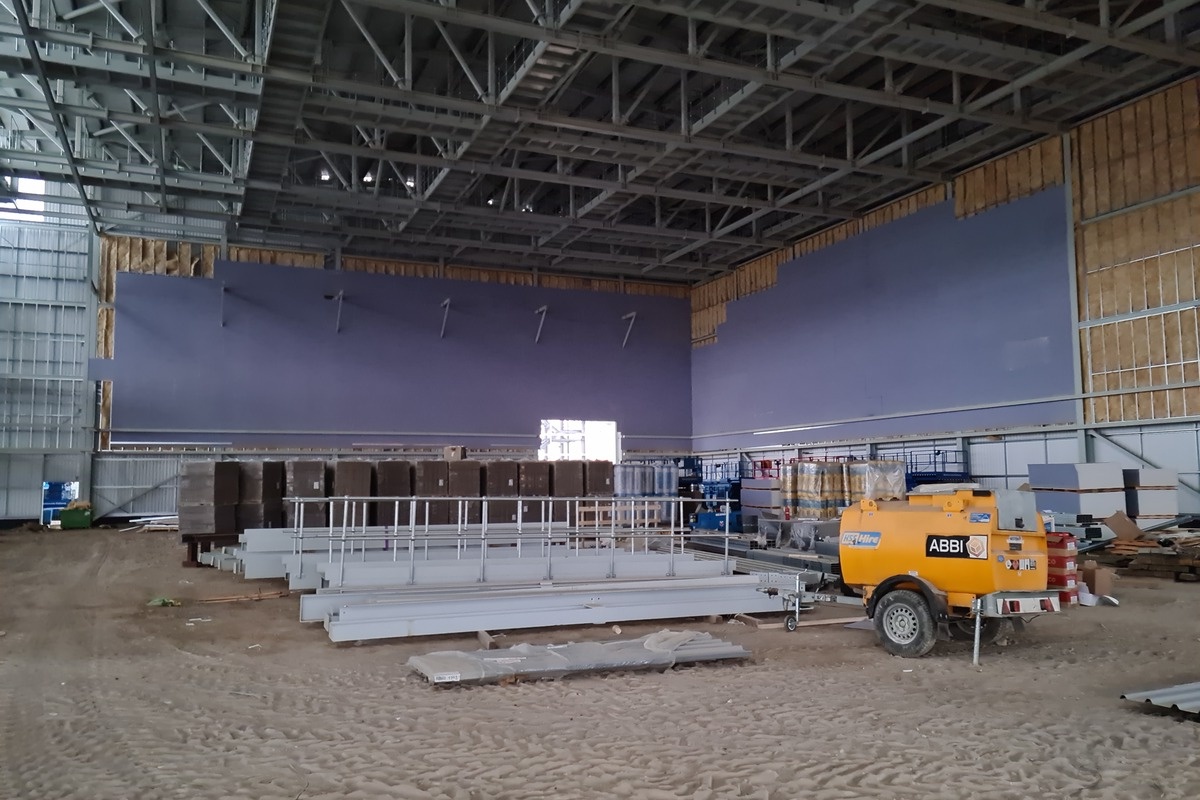 Dry lining and internal partitions build on a commercial fit-out